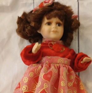 Dan Dee Valentine Doll
